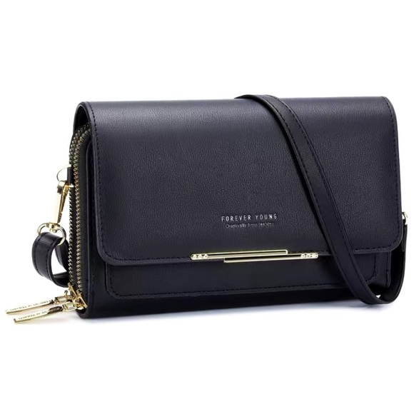 FOREVER LOVELY MADLEY BLACK CROSSBODY BAG - Picture 1 of 3